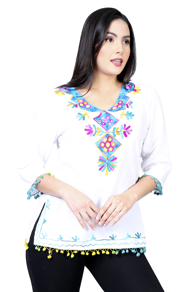 Túnica Con Bordado Étnico y Borlas Multicolor
