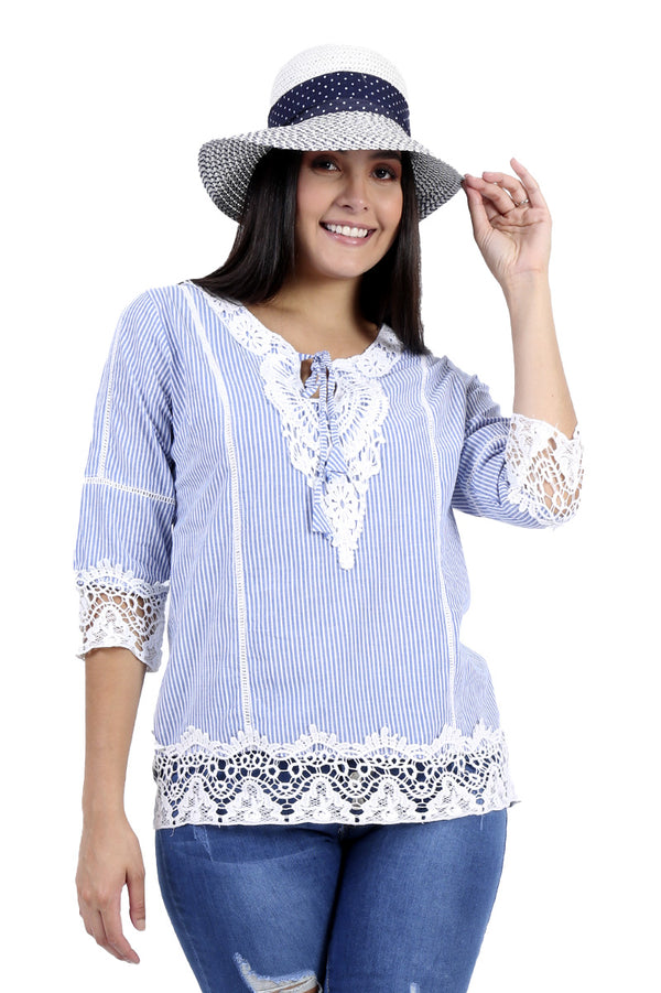 Blusa Con Crochet Azul a Rayas Blancas