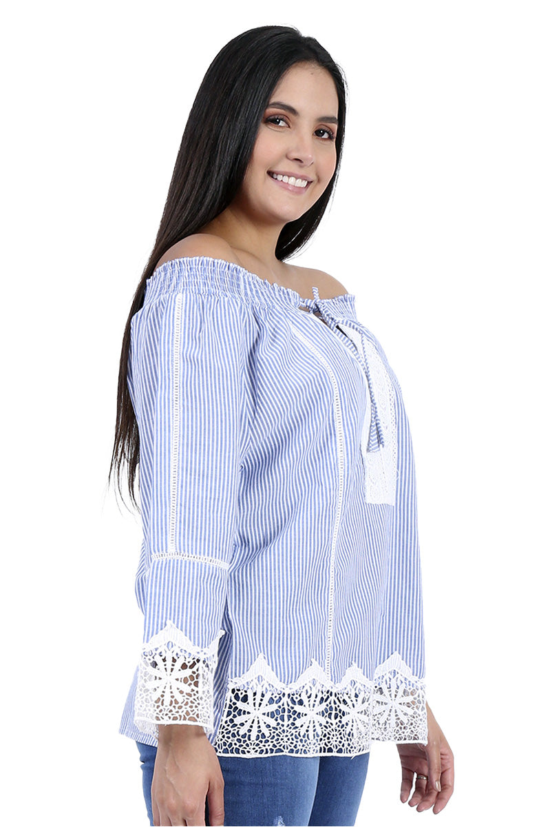 Blusa azul con rayas blancas online