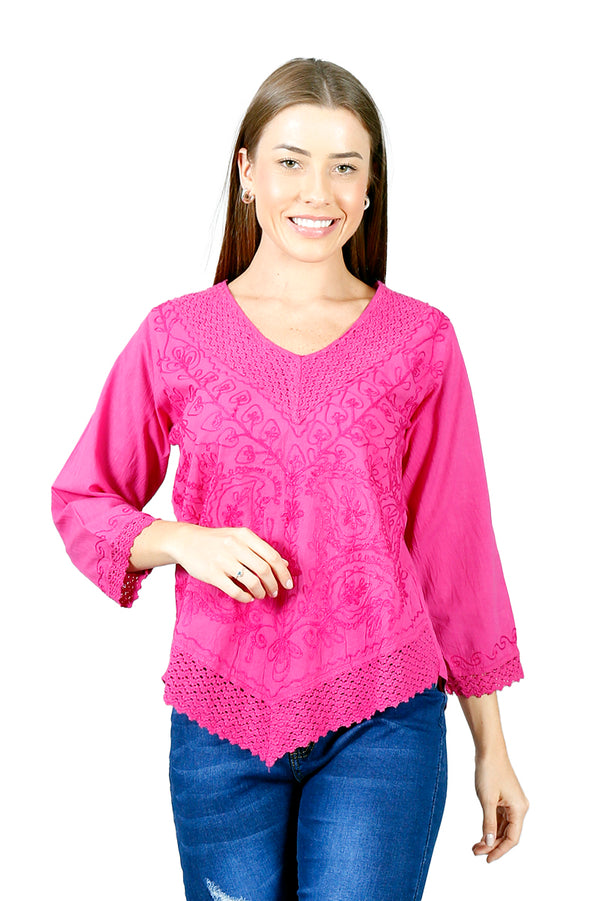 Blusa Manga 3/4 Con Bordado y Crochet